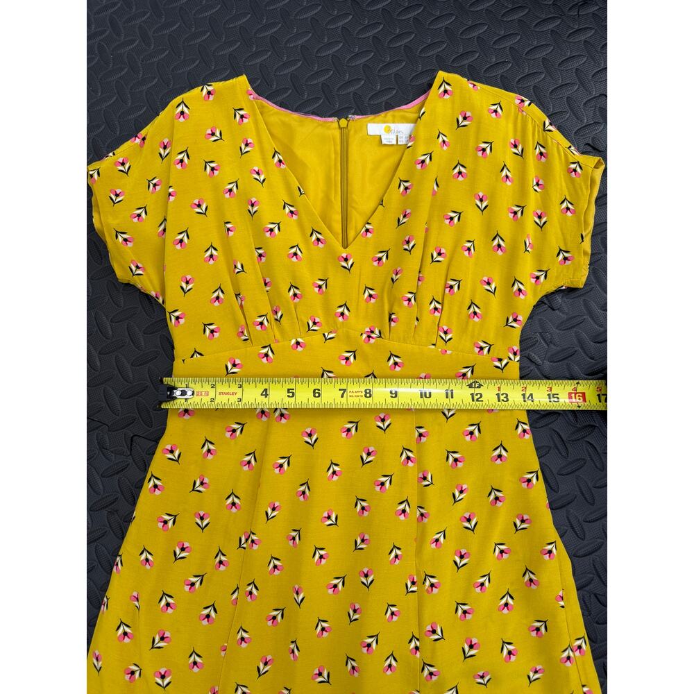 Boden Yellow Floral V-Neck Dress Petite 2P Fit & Flare Lined - Picture 7 of 8